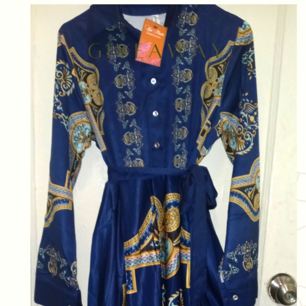 💝NEW💝 Long dress blue classic with yellow emboss unique batik style